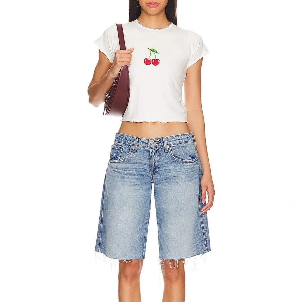 Revolve cherry top - Picture 5 of 5